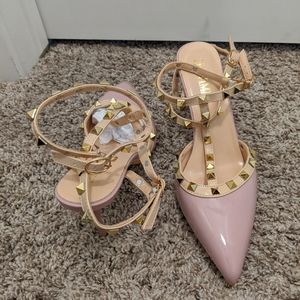 New inspired rockstud heels Sz 9